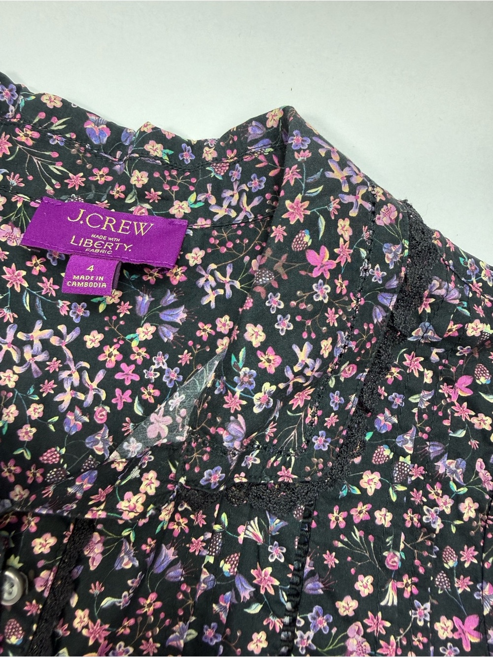 J. Crew X Liberty Lace-Trim Button-Up Shirt Liberty Fabric Strawberry Floral Top - Picture 9 of 12